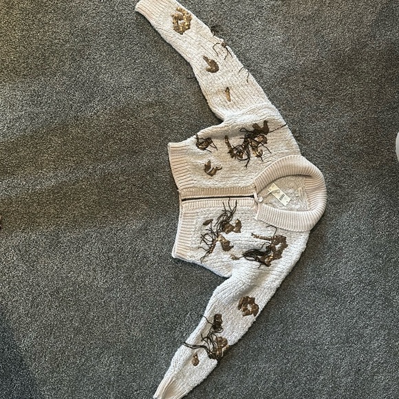 Anthropologie Pilcro NWT! Embellished sweater with beaded fringe.  Size medium. - Picture 4 of 5